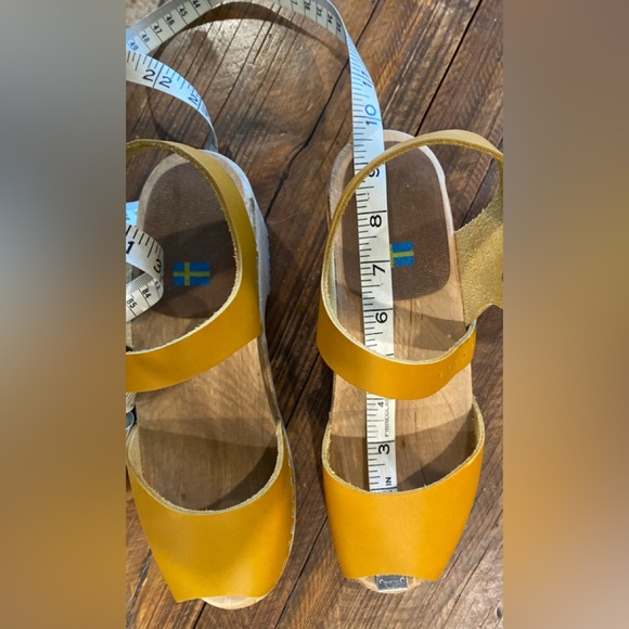 MIA Clogs - Picture 8 of 12